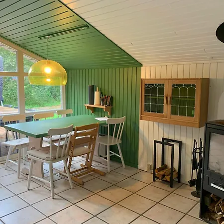 Cosy Summer House Close To Woods And Town Fjerritslev